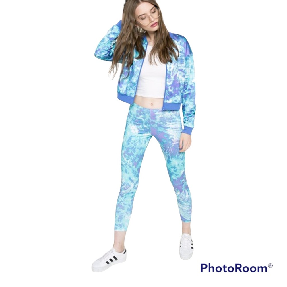Adidas Women’s Track Suit Set Size S